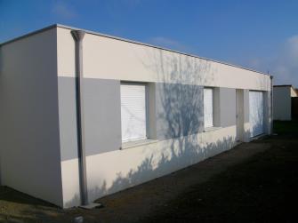 Cordier Christophe Tra�age de bandes de peinture sur enduit � Saint Nazaire